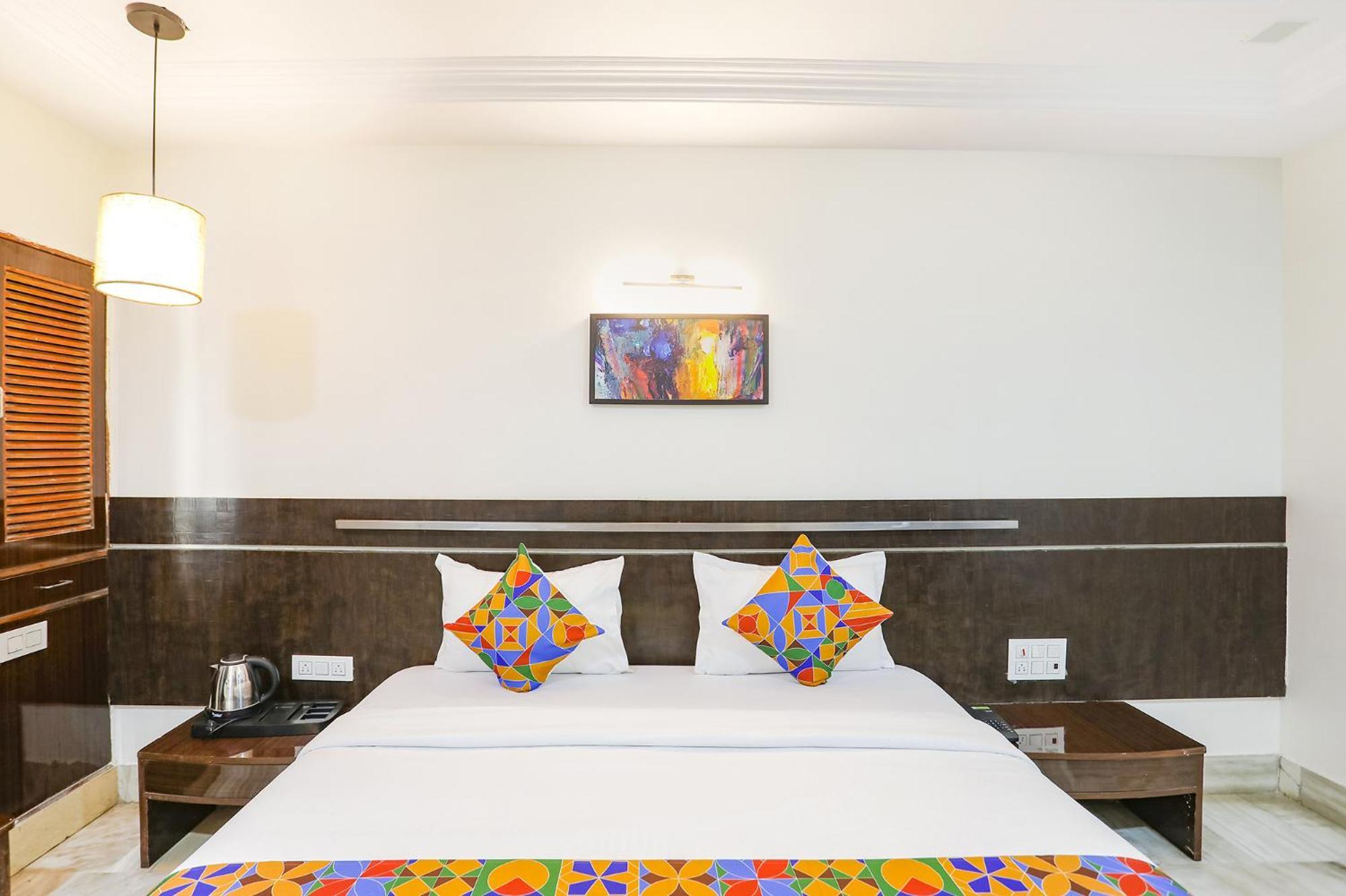 Fabhotel Shirdi Park Inn Eksteriør bilde