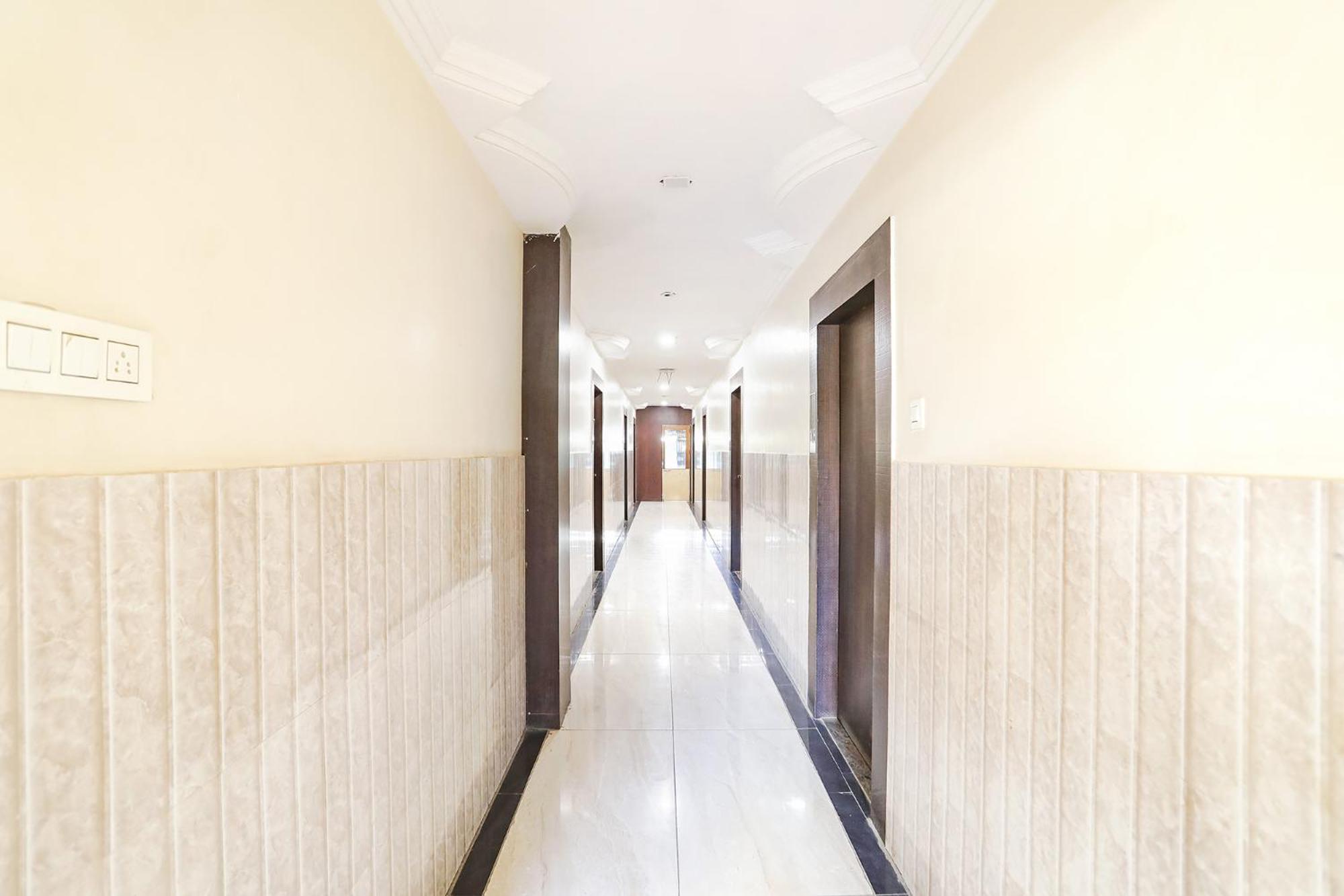 Fabhotel Shirdi Park Inn Eksteriør bilde