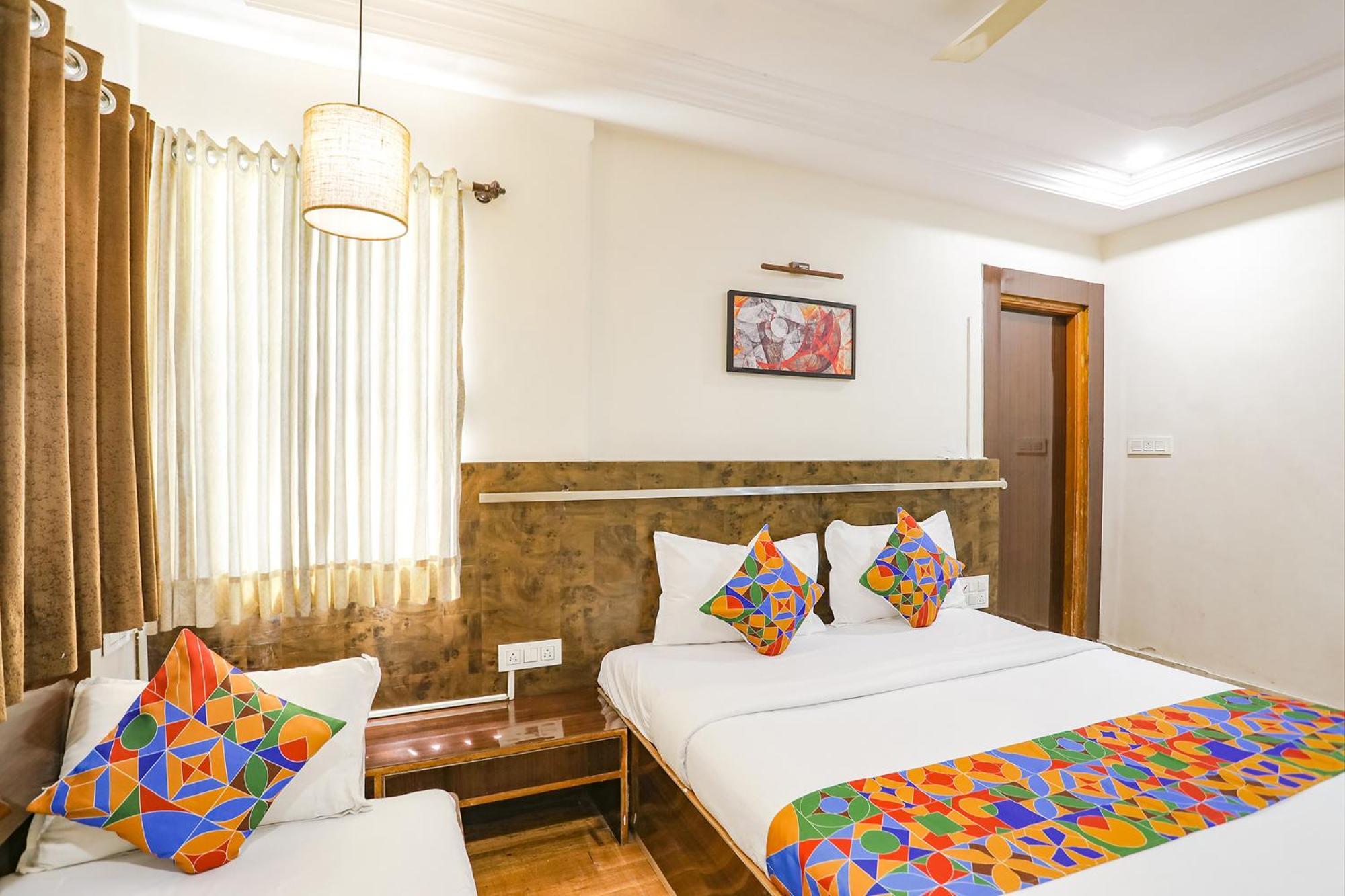 Fabhotel Shirdi Park Inn Eksteriør bilde
